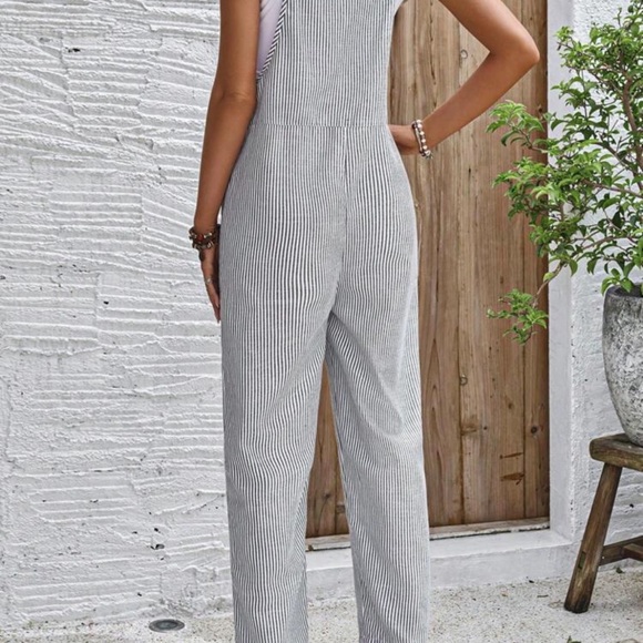 NEW Striped Wide-Leg Jumpsuit overalls - small - Picture 2 of 6